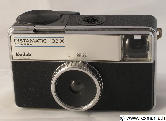 Kodak Instamatic 133-X 562.jpg