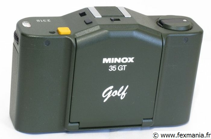 MINOX 35 GT GOLF FERME.jpg