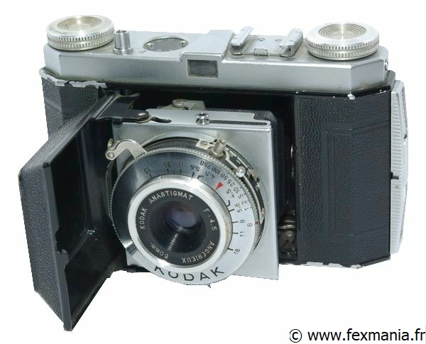 Kodak Retinette camera.jpg