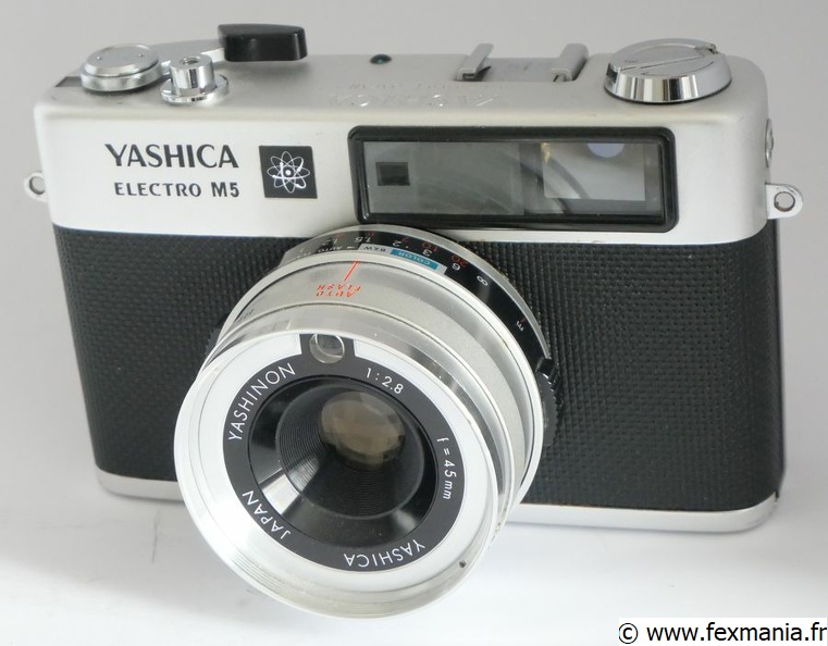Yashica M5.jpg