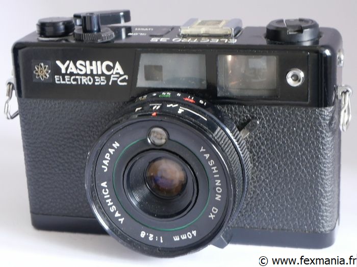 Yashica Electro 35 FC noir.JPG